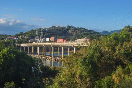 石鼓山东溪大桥