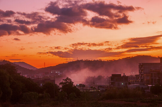 南安松岭村暮色风景