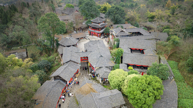 龙隐寺