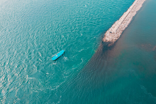 嘉陵江江河水流航拍