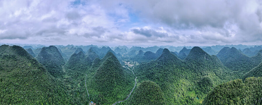 黔东南旅游茂兰喀斯特森林