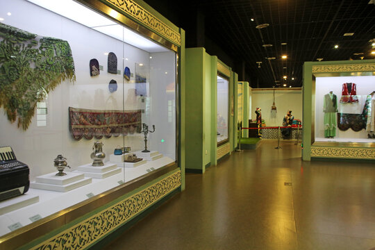 新疆历史文物展