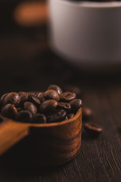 咖啡勺与咖啡豆