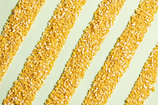 玉米碴绿色海报