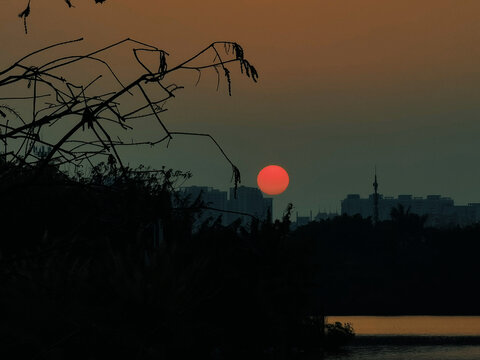 夕阳西下