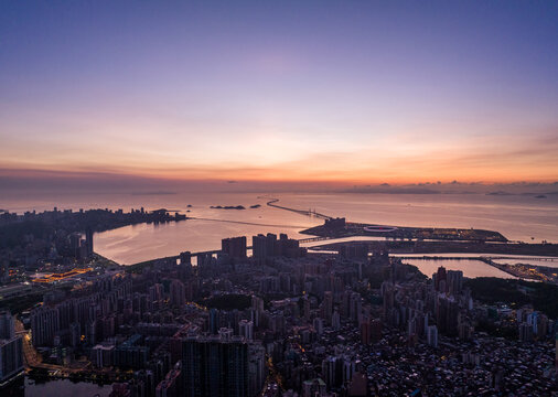 珠海澳门港珠澳大桥朝霞航拍