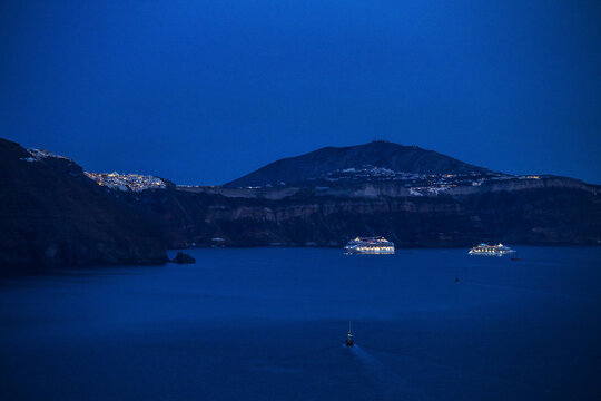 希腊爱琴海夜色