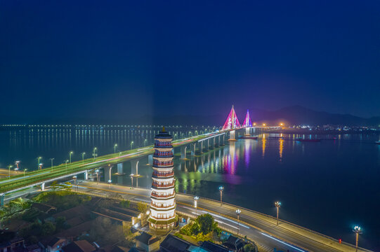 肇庆市阅江大桥夜景