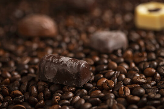 巧克力甜品咖啡豆背景
