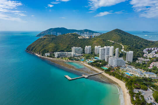 航拍海南三亚大东海旅游区海景