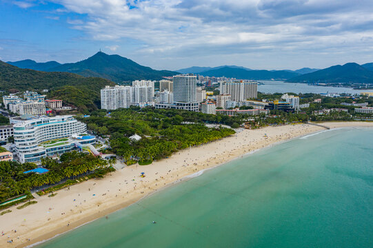 航拍海南三亚大东海旅游区海景