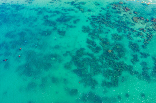 航拍海南分界洲岛海底珊瑚礁石