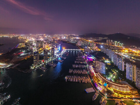 航拍海南三亚鸿洲游艇码头夜景