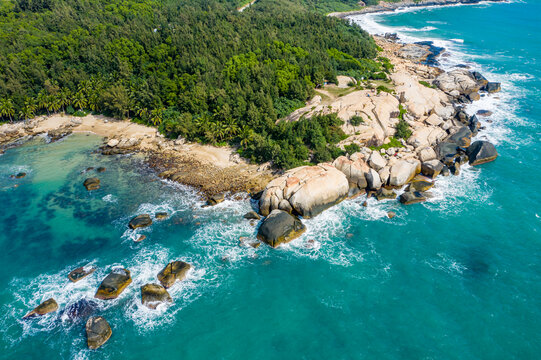 海南文昌石头公园海角海蚀地貌