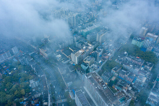 航拍海南文昌高空平流雾景观