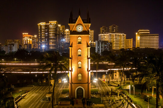 航拍海南海口钟楼夜景灯光秀