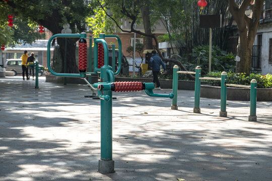 公园健身器械