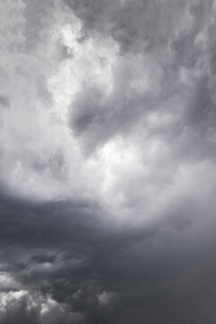 乌云素材天空雷雨图片