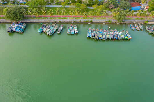 海口海甸溪渔船避风锚地小渔港