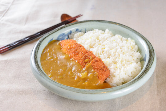 日式猪排饭