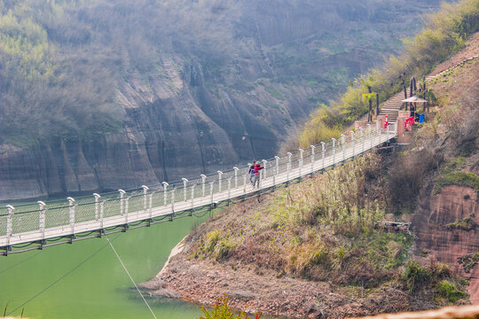 高椅岭吊桥