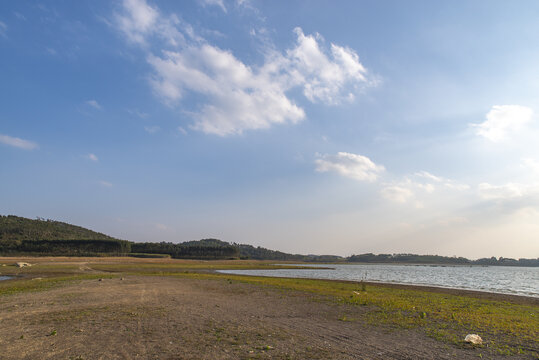 湖光山色风景如画