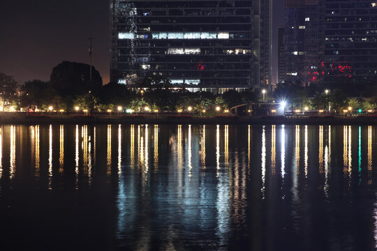 广州市现代城市夜景