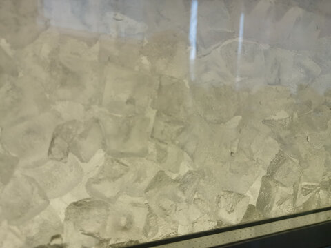 冰盆冰块