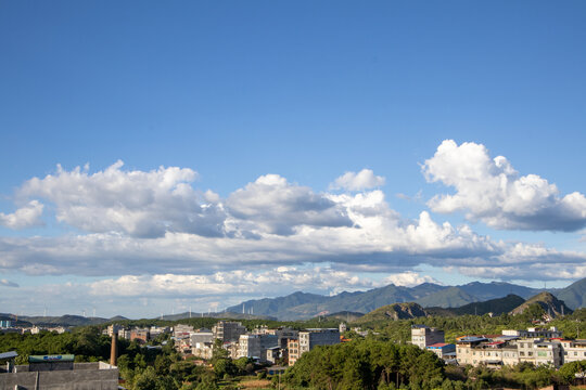 小镇天空