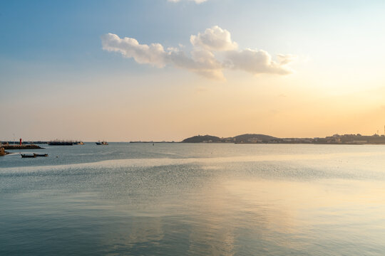 城市海岸线海洋海景