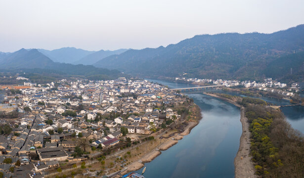 安徽省宣城市桃花潭夕阳航拍