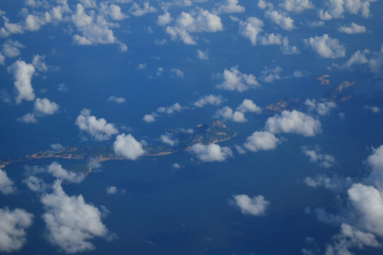 天空俯瞰大海