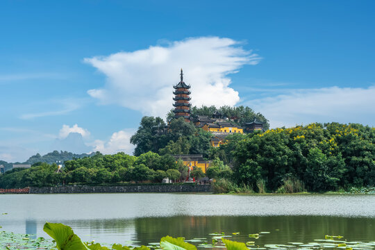 江苏镇江金山寺寺庙古建筑街景