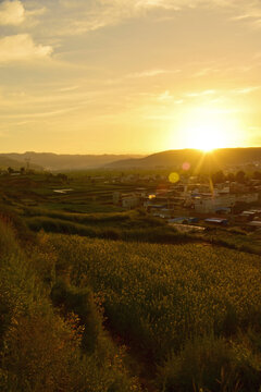 夕山晚照