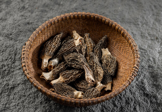 羊肚菌