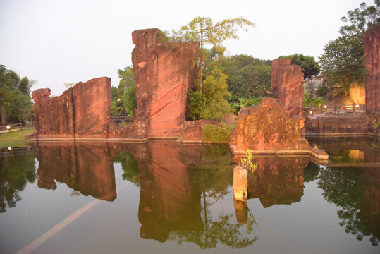 广东东莞红石山公园