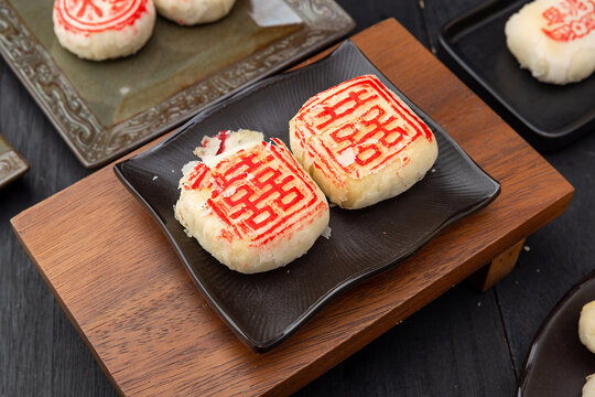 传统糕点小吃京八件之喜字饼