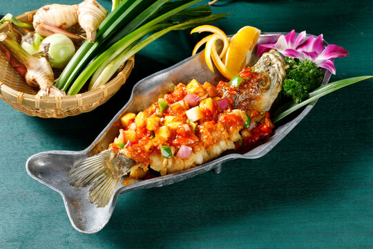 曼谷香茅三味鱼