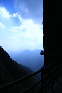 水墨群山