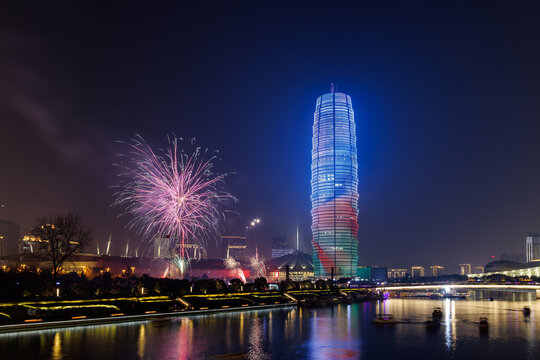 千玺广场夜景