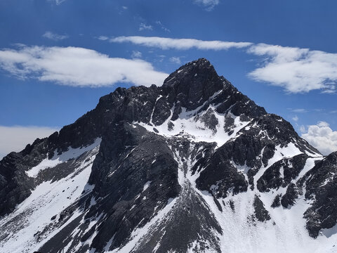 玉龙雪山