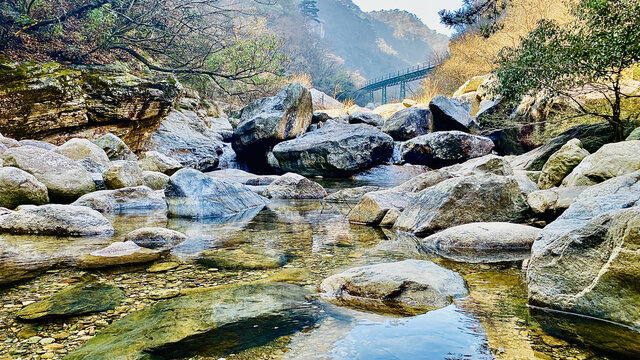 庐山风光山涧泉水