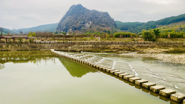 岩前万寿岩古人类遗址风景区