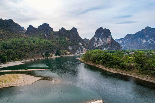 桂林山水漓江风光喀斯特地貌