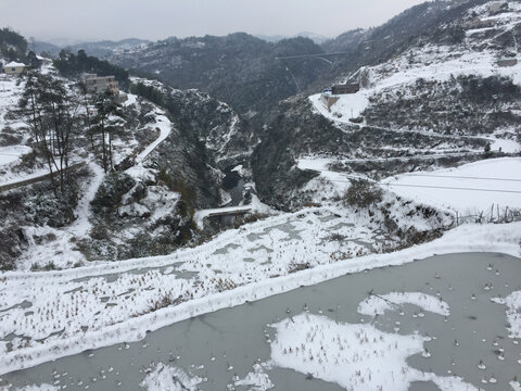 冰天雪地