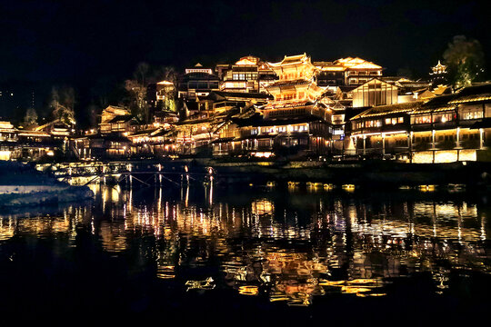 乡村小镇古镇夜景