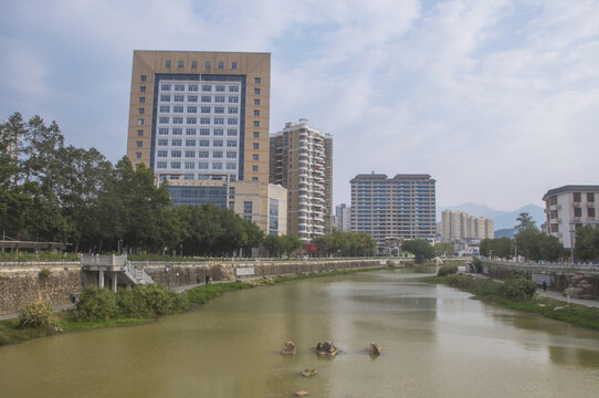 武平平川河风景