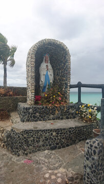 菲律宾长滩岛圣母像