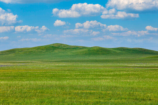 内蒙古乌拉盖草原风光