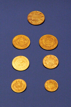 阿富汗帝国金币